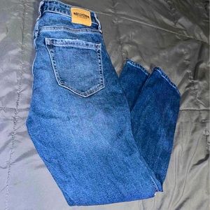 Hollister mom jeans